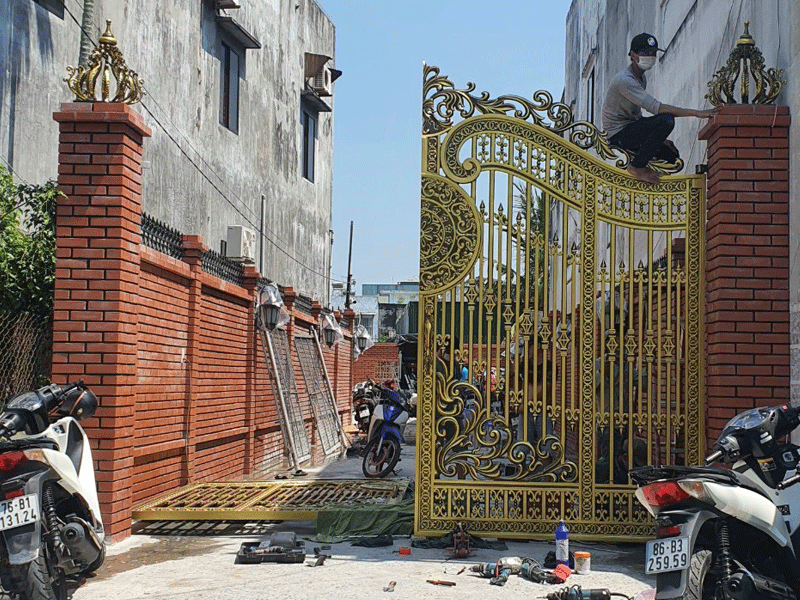 Lắp đặt motor cổng tự động Quảng Ngãi nhà chú Minh